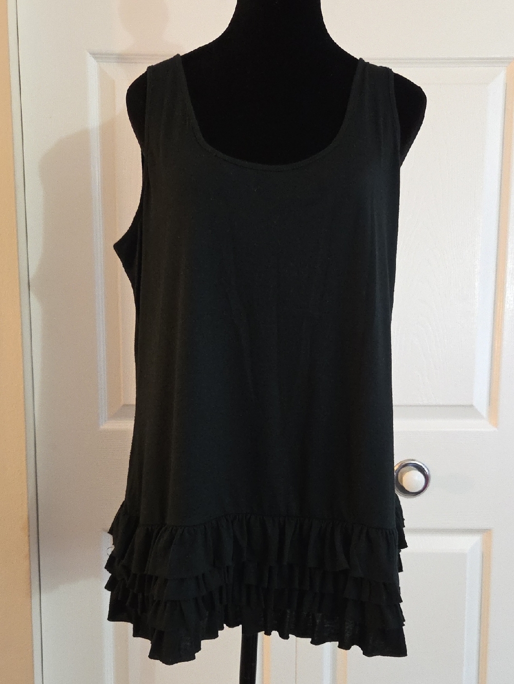 Xhilaration Black Ruffle-Hem Sleeveless Tank Top